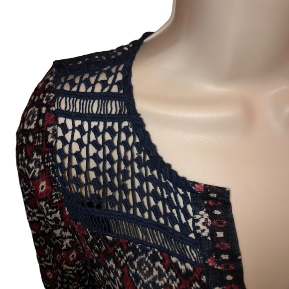 LUCKY BRAND Womens Top BOHO Peasant Navy Crochet Long Sleeve Button Cuff XS - Picture 3 of 8